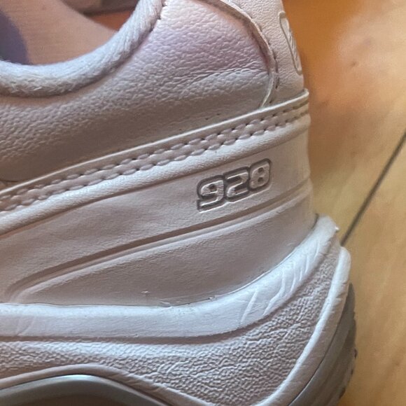 🔥 Pre-Loved Women's New Balance 928 Walking Shoes – Excellent Support & Comfort - Picture 4 of 5